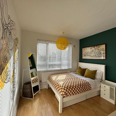 런던 Super-Convenient, 3 Mins To Kings Cross 아파트 외부 사진